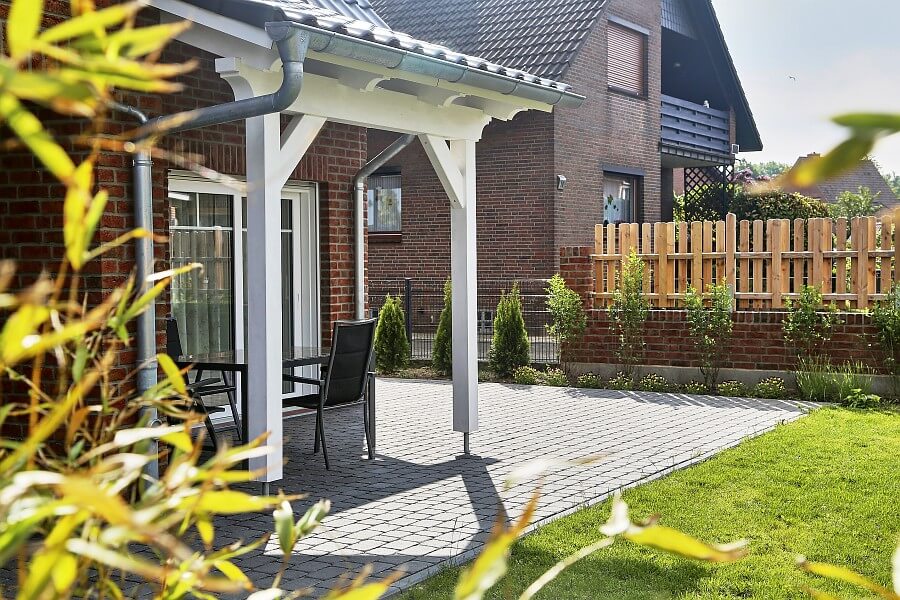 Terrasse der Ferienwohnung im Erdgeschossen im Ferienhaus Pallas